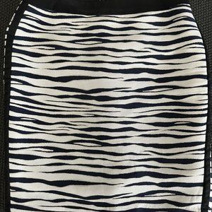 Ann Taylor Zebra Jacquard Skirt - Size 10 Like New